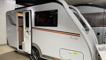 zijaanzicht van de Easy Caravanning GetAway